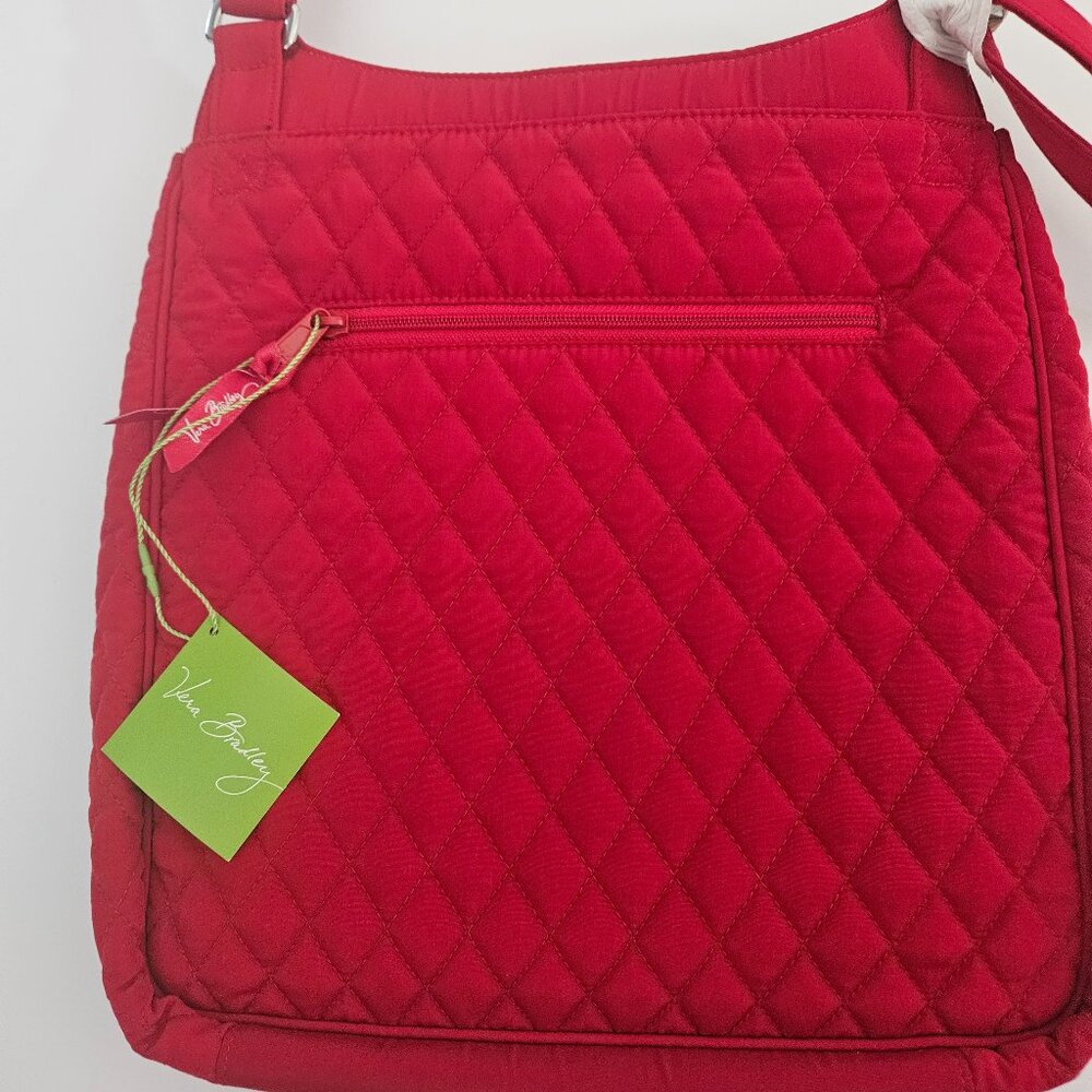 NWT Vera Bradley Mailbag Crossbody in the Tango Red Retired Pattern - Picture 2 of 16